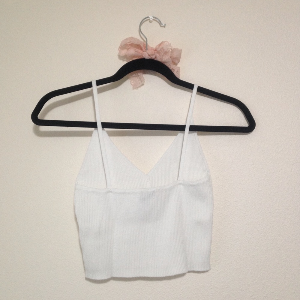 IRIS White Stretch Knit Ribbed V-Neck Button Front Tank Crop Top - Picture 5 of 6